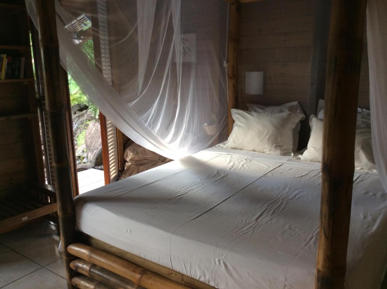 Bed and Breakfast Ali-Nais Location Deshaies Zewnętrze zdjęcie